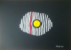 Œuf à la rayure rouge